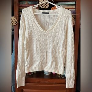 Brandy Melville White Cable Knit V-Neck Sweater